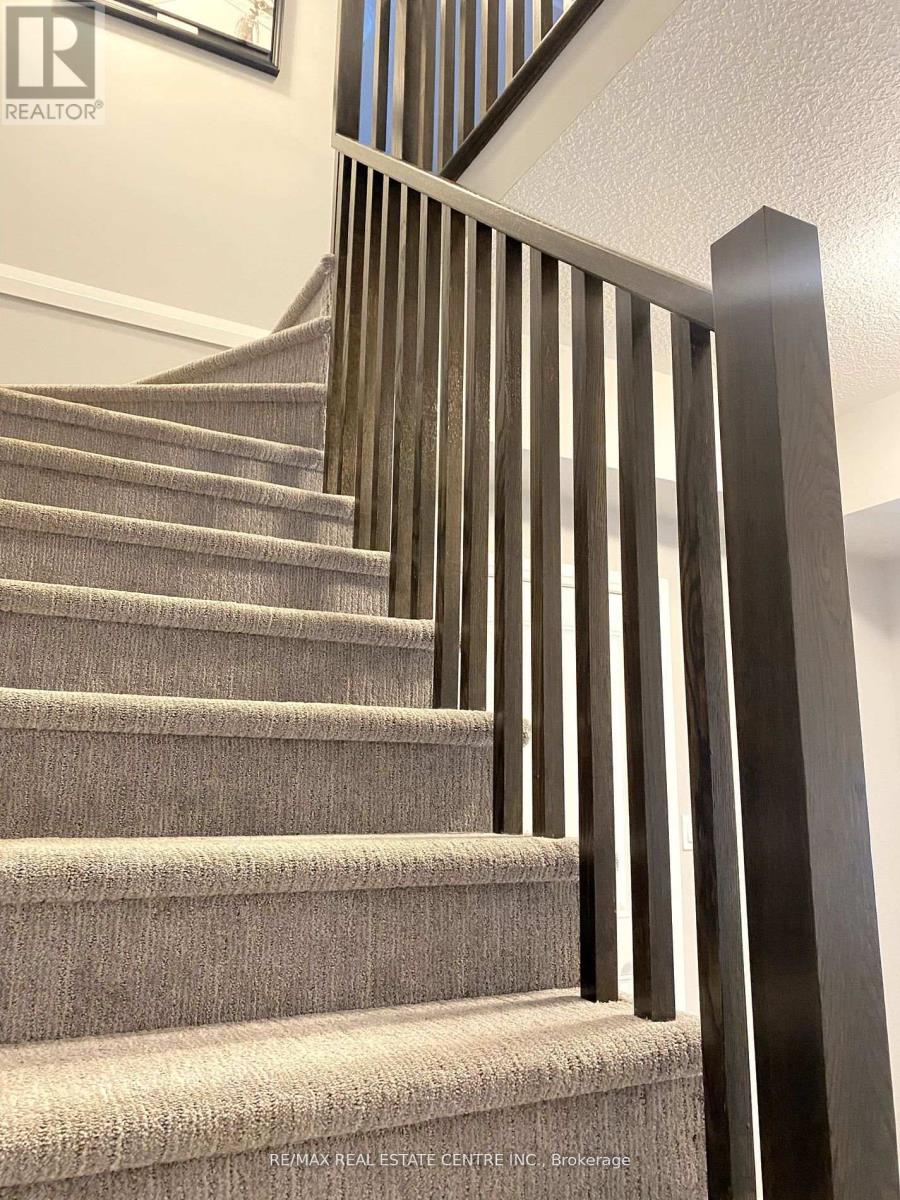 23 Aqua Lane, Hamilton, Ontario  L0R 1P0 - Photo 8 - X12860110