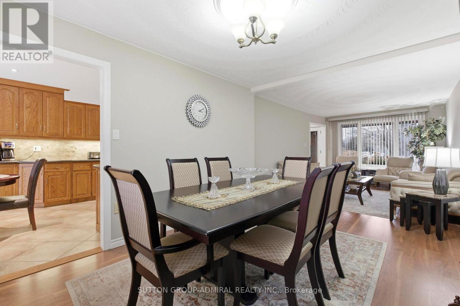 47 Sandy Drive, Hamilton, Ontario  L8E 4X4 - Photo 11 - X12860124