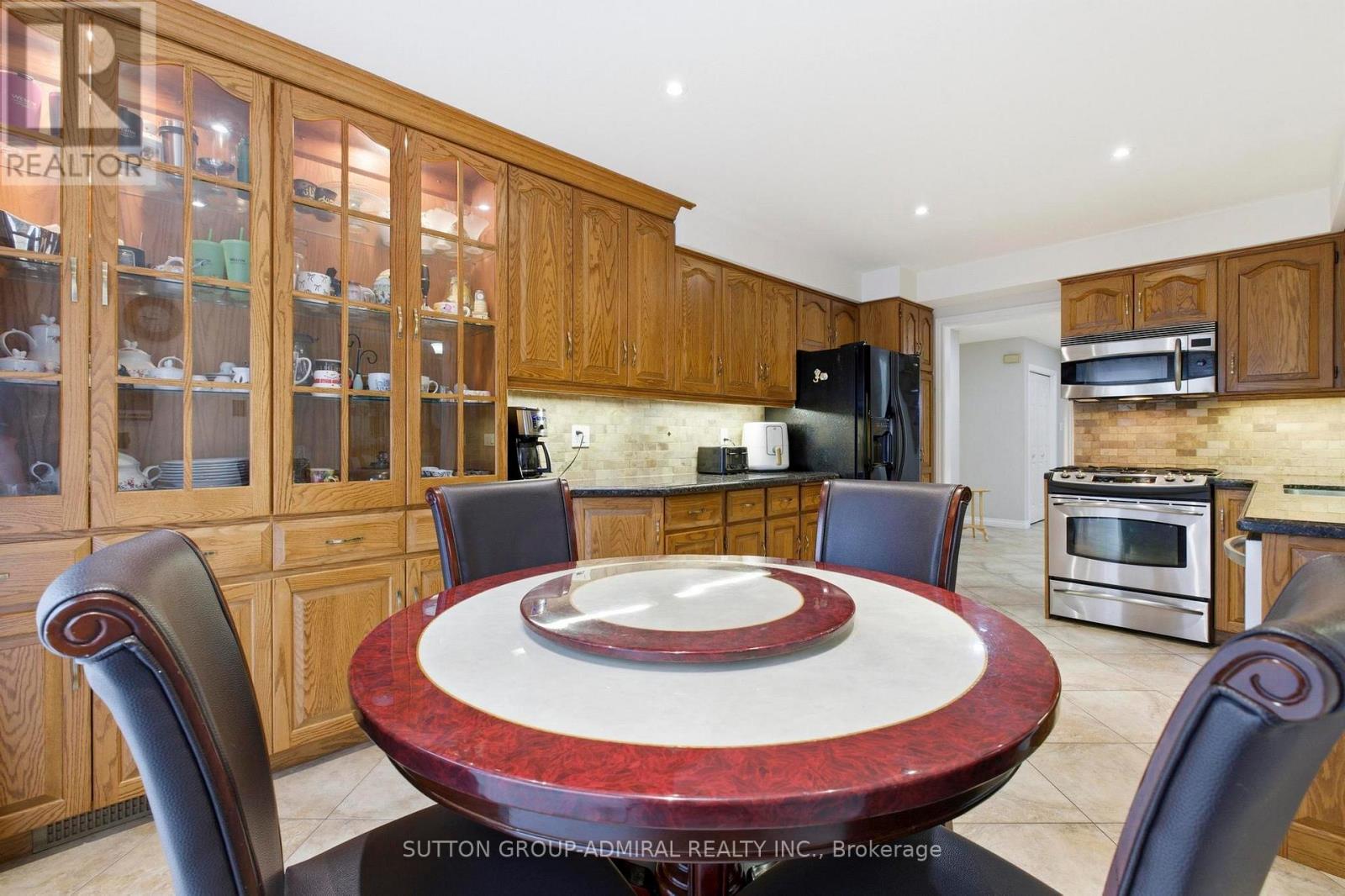 47 Sandy Drive, Hamilton, Ontario  L8E 4X4 - Photo 18 - X12860124