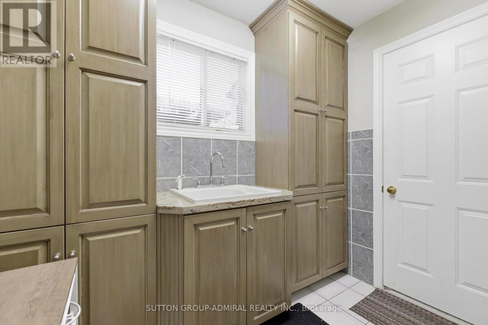 47 Sandy Drive, Hamilton, Ontario  L8E 4X4 - Photo 19 - X12860124