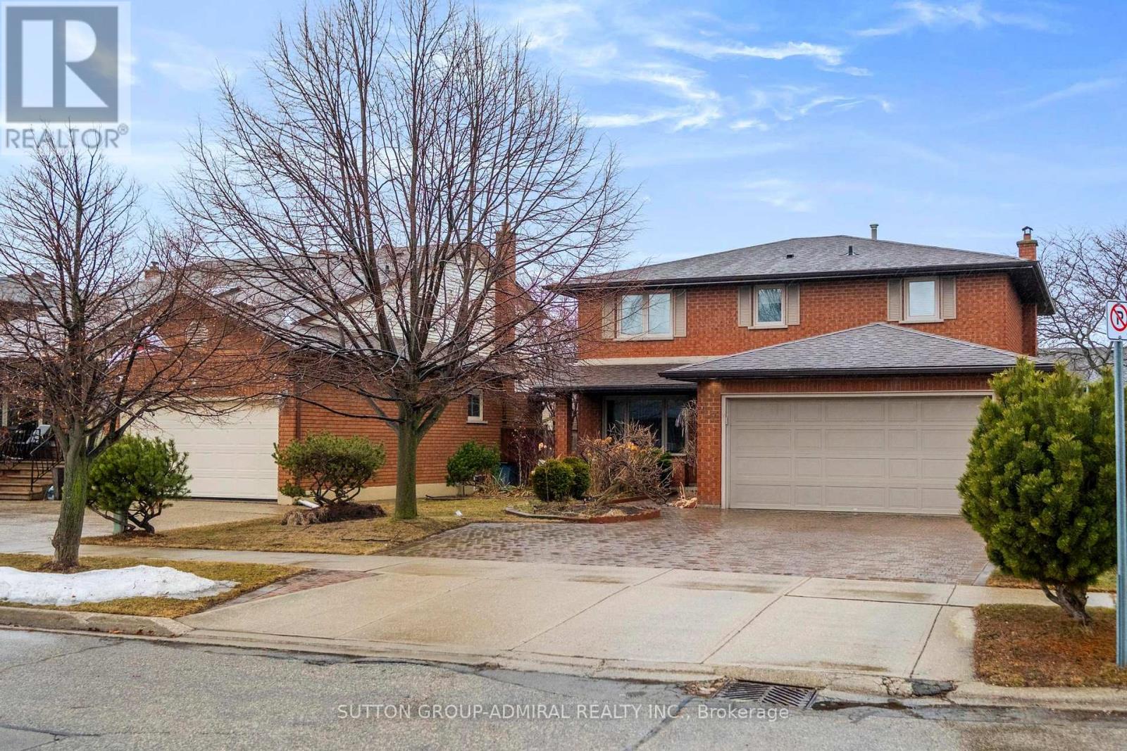 47 Sandy Drive, Hamilton, Ontario  L8E 4X4 - Photo 2 - X12860124