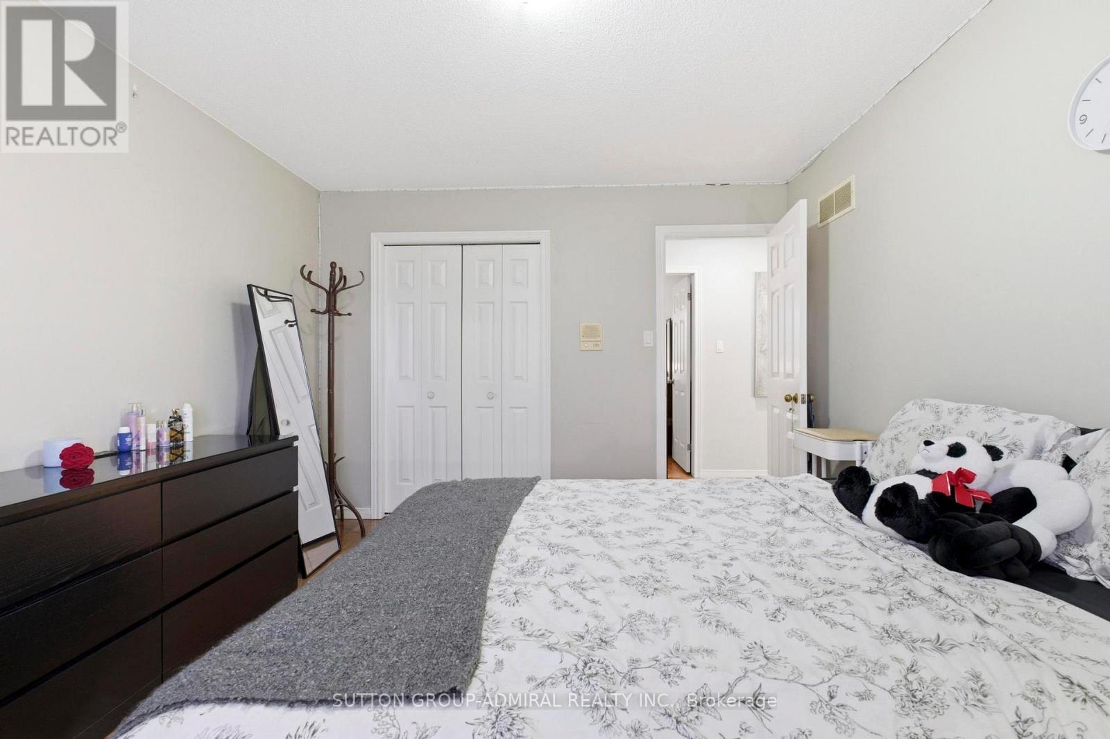 47 Sandy Drive, Hamilton, Ontario  L8E 4X4 - Photo 24 - X12860124