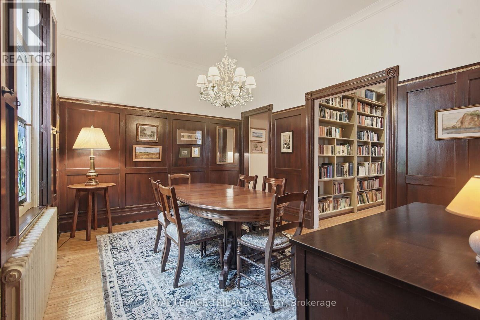 937 Waterloo Street, London East, Ontario  N6A 3X2 - Photo 10 - X12860166