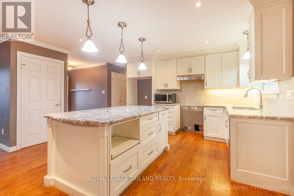 781 Verulam Street, London South, Ontario  N6C 5C7 - Photo 13 - X12860216