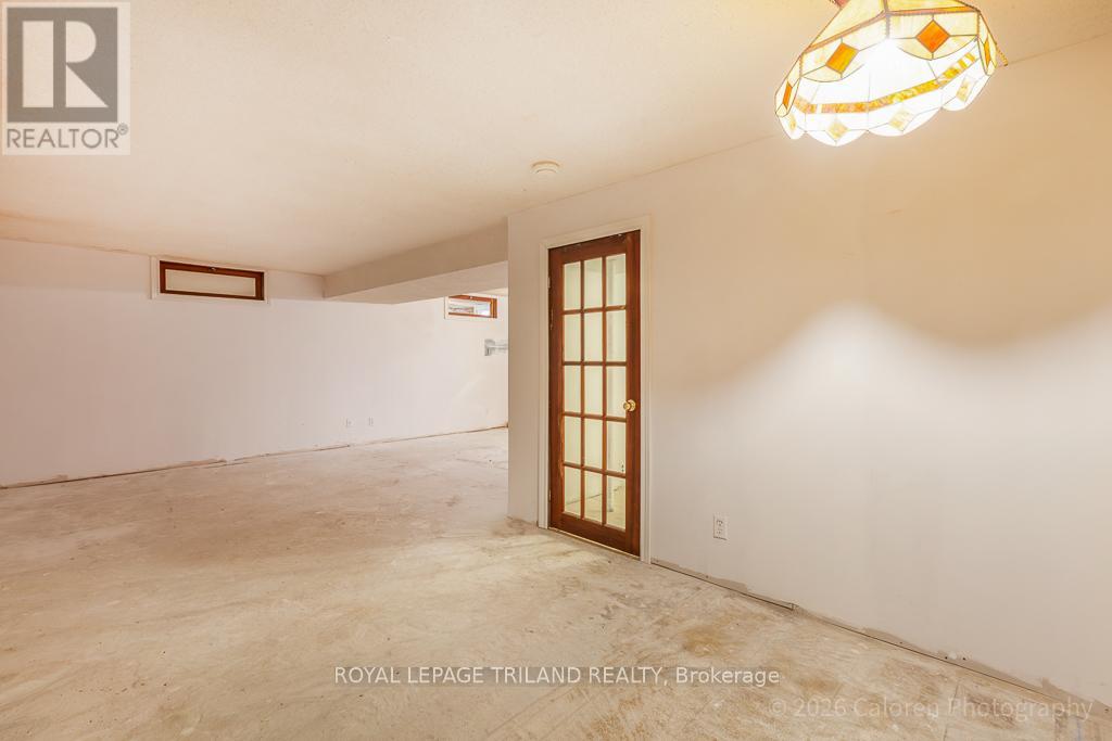 781 Verulam Street, London South, Ontario  N6C 5C7 - Photo 25 - X12860216