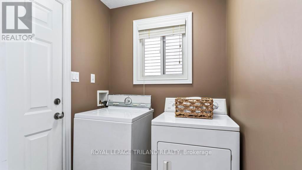 98 Hagerman Crescent, St. Thomas, Ontario  N5R 6K3 - Photo 13 - X12860228