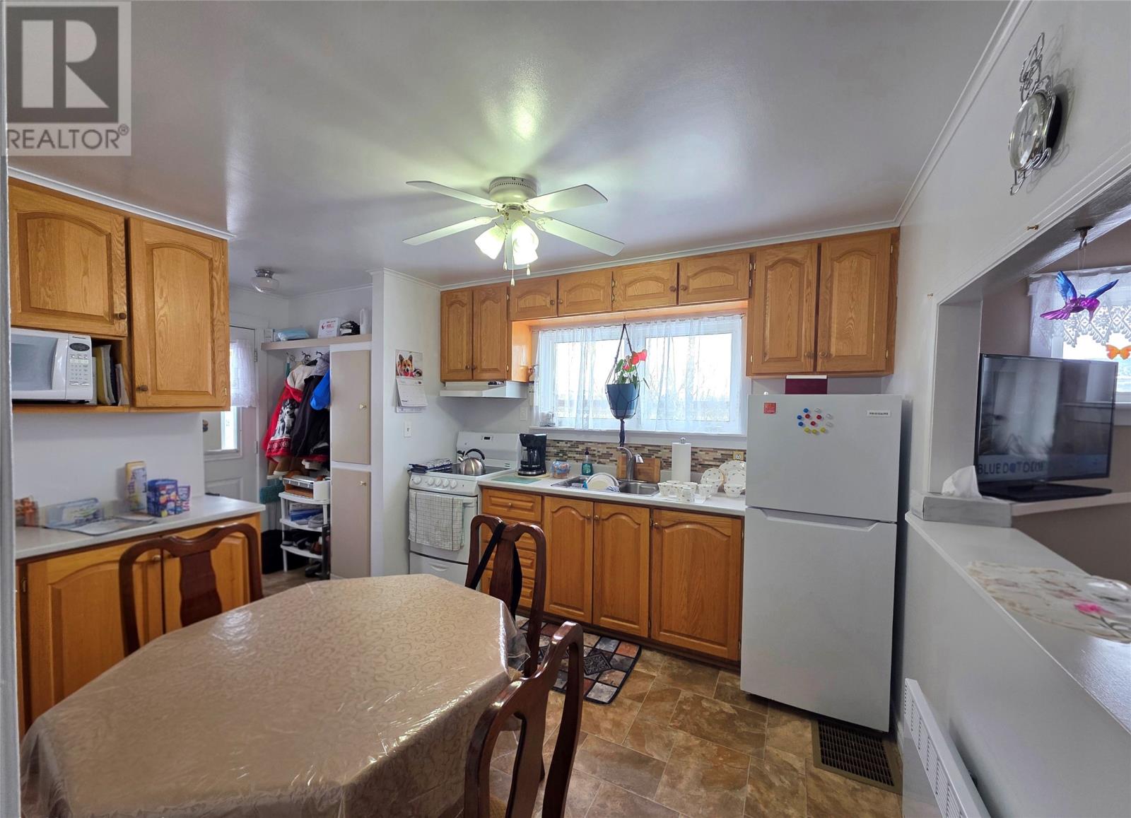 18 Concord Avenue, Corner Brook, Newfoundland & Labrador  A2H 5C8 - Photo 4 - 1295050