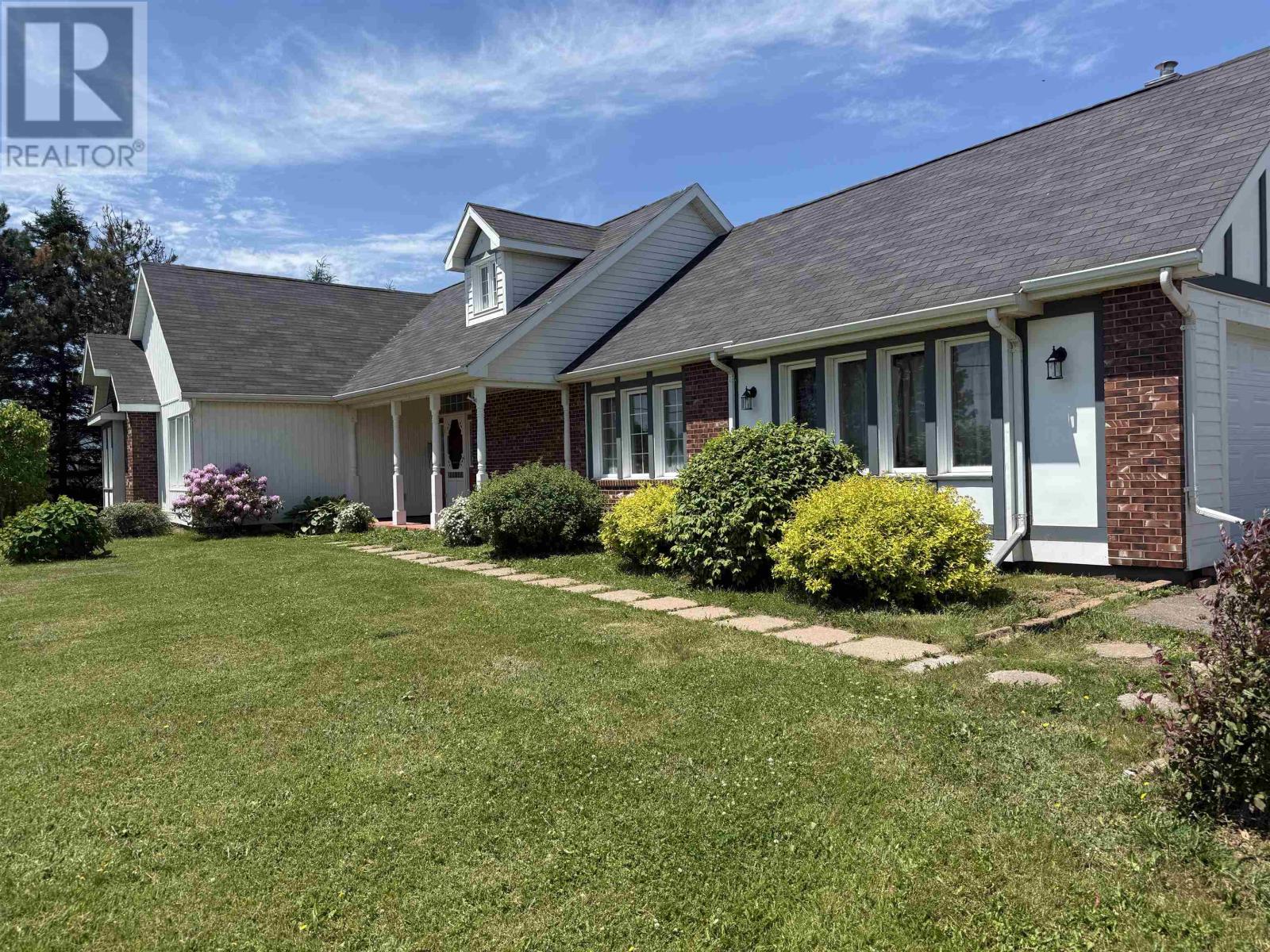 25290 Route 2, New Annan, Prince Edward Island  C0B 1M0 - Photo 2 - 202604120