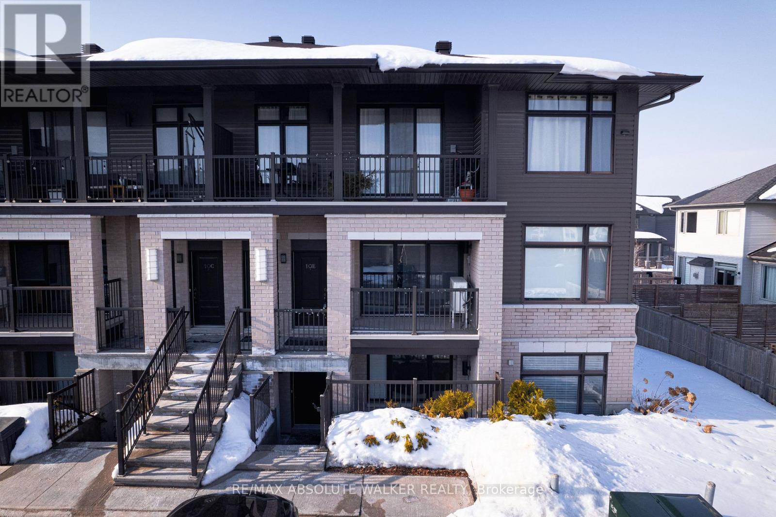 E - 10 JAGUAR PRIVATE, ottawa, Ontario