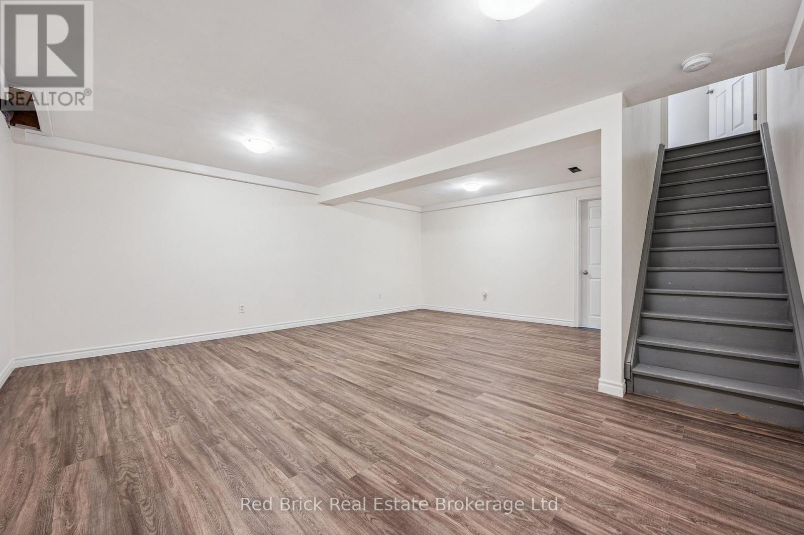 61 - 539 Willow Road, Guelph, Ontario  N1H 7G3 - Photo 31 - X12860100