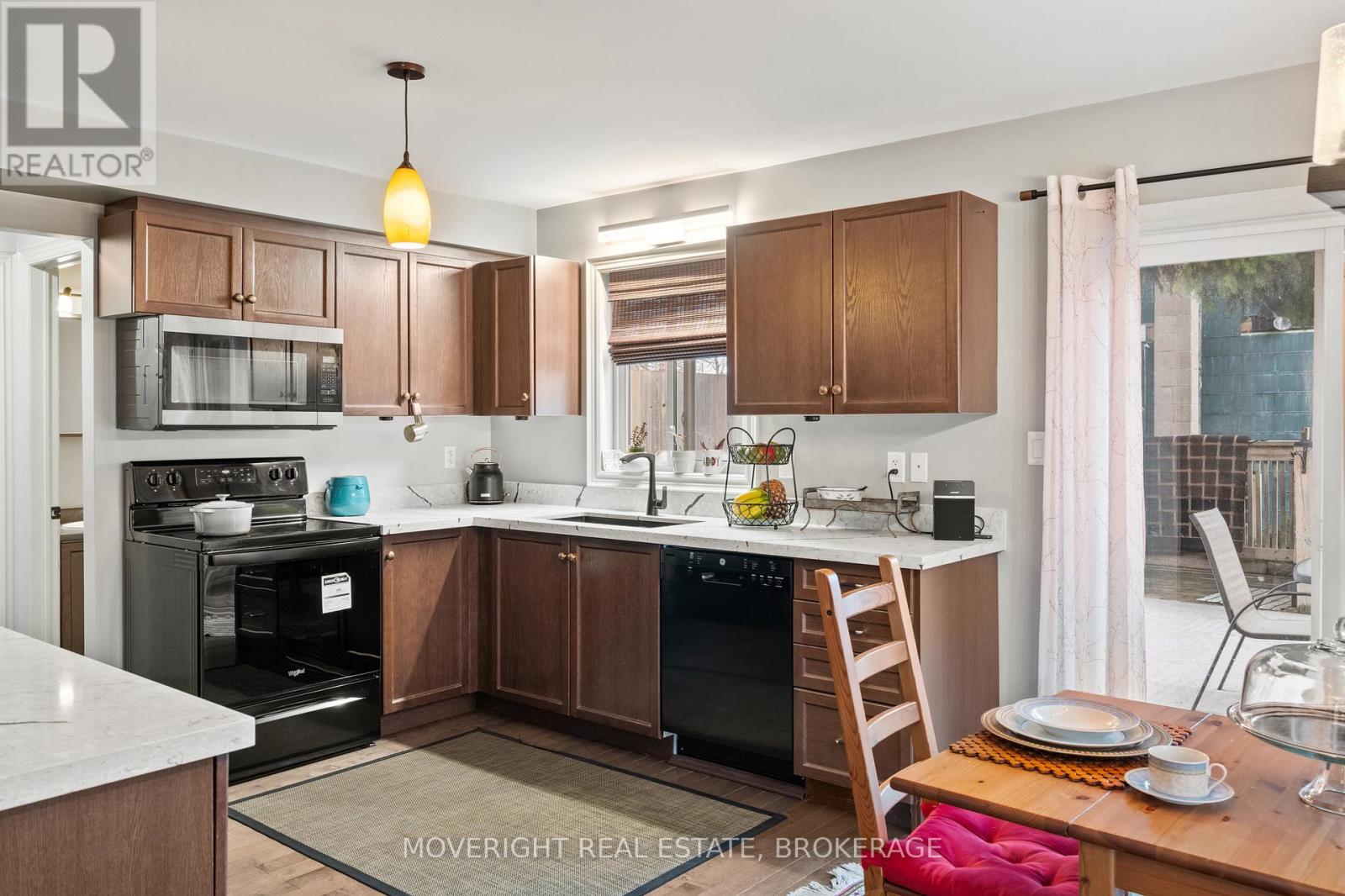 2 Leeson Street, St. Catharines, Ontario  L2V 2R3 - Photo 14 - X12860184