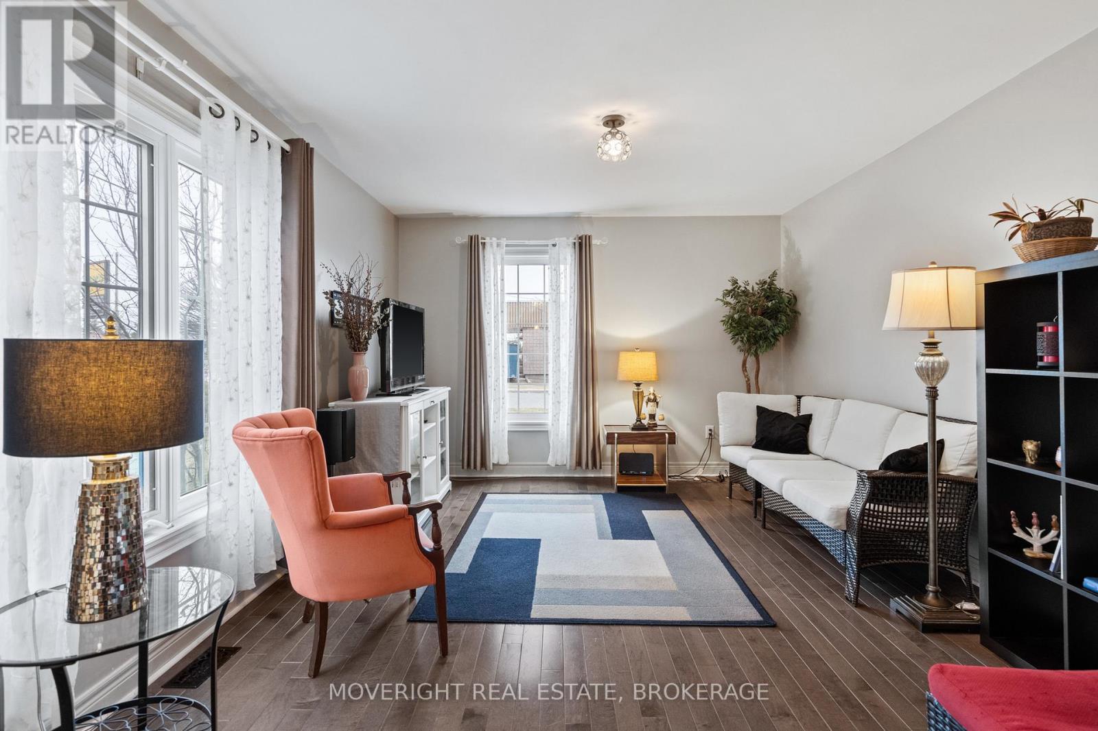 2 Leeson Street, St. Catharines, Ontario  L2V 2R3 - Photo 8 - X12860184