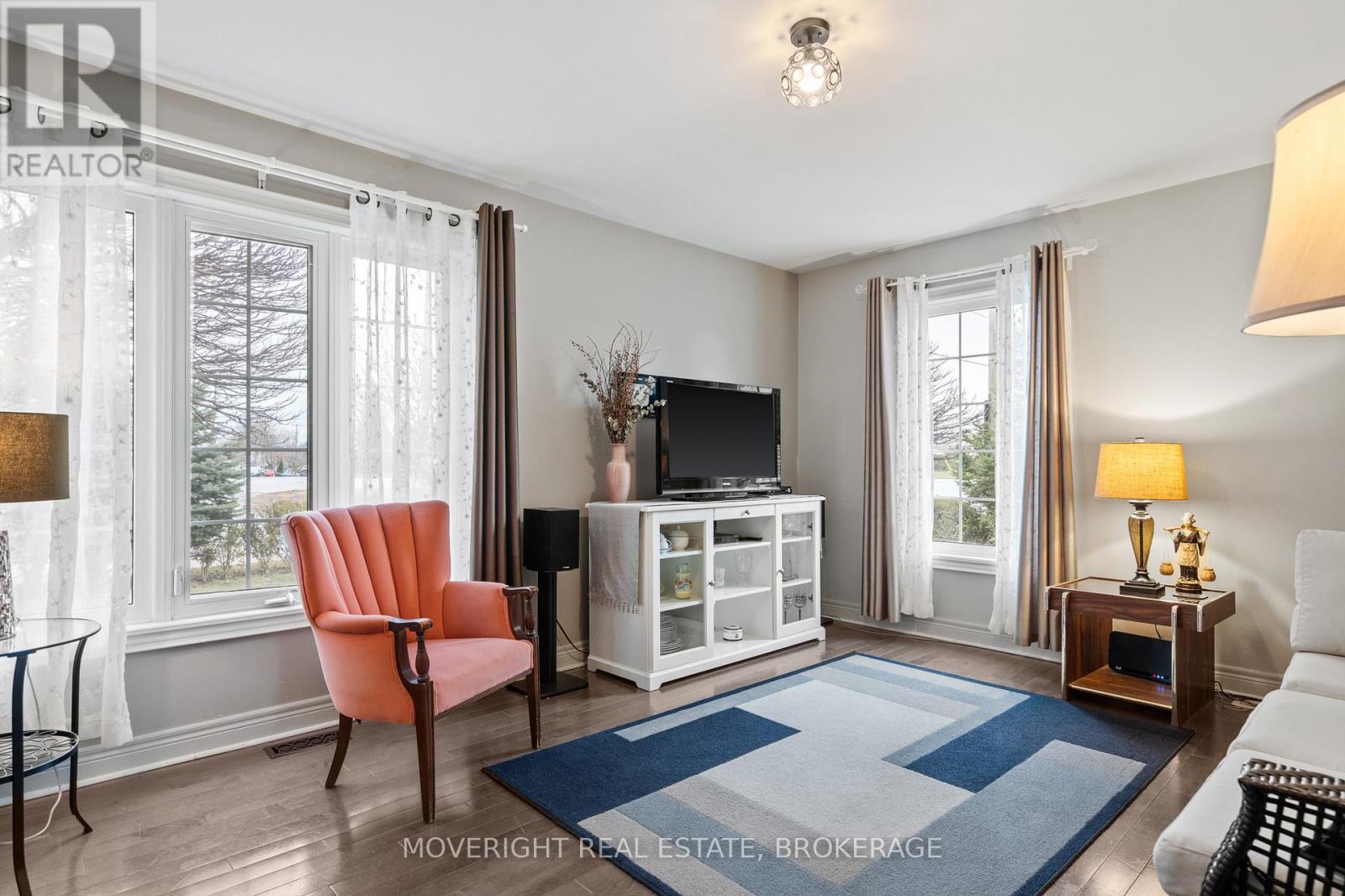 2 Leeson Street, St. Catharines, Ontario  L2V 2R3 - Photo 9 - X12860184