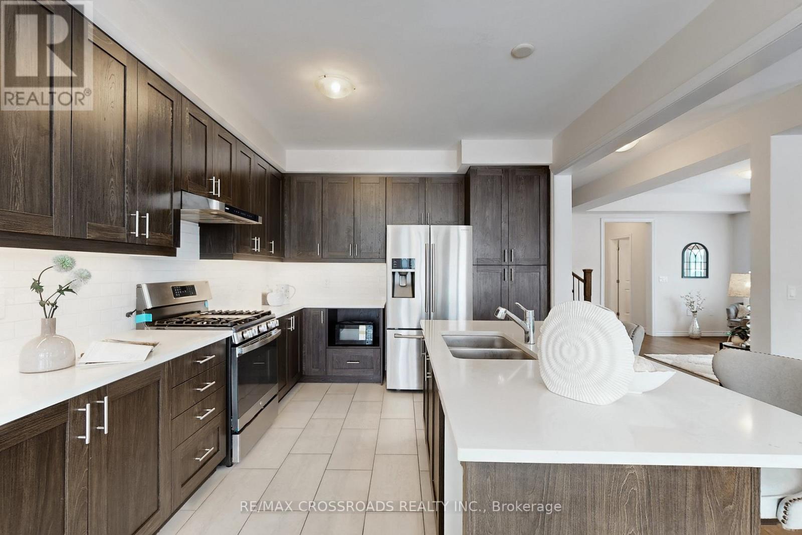 243 O'neil Street, Peterborough, Ontario  K9K 0H8 - Photo 10 - X12854008