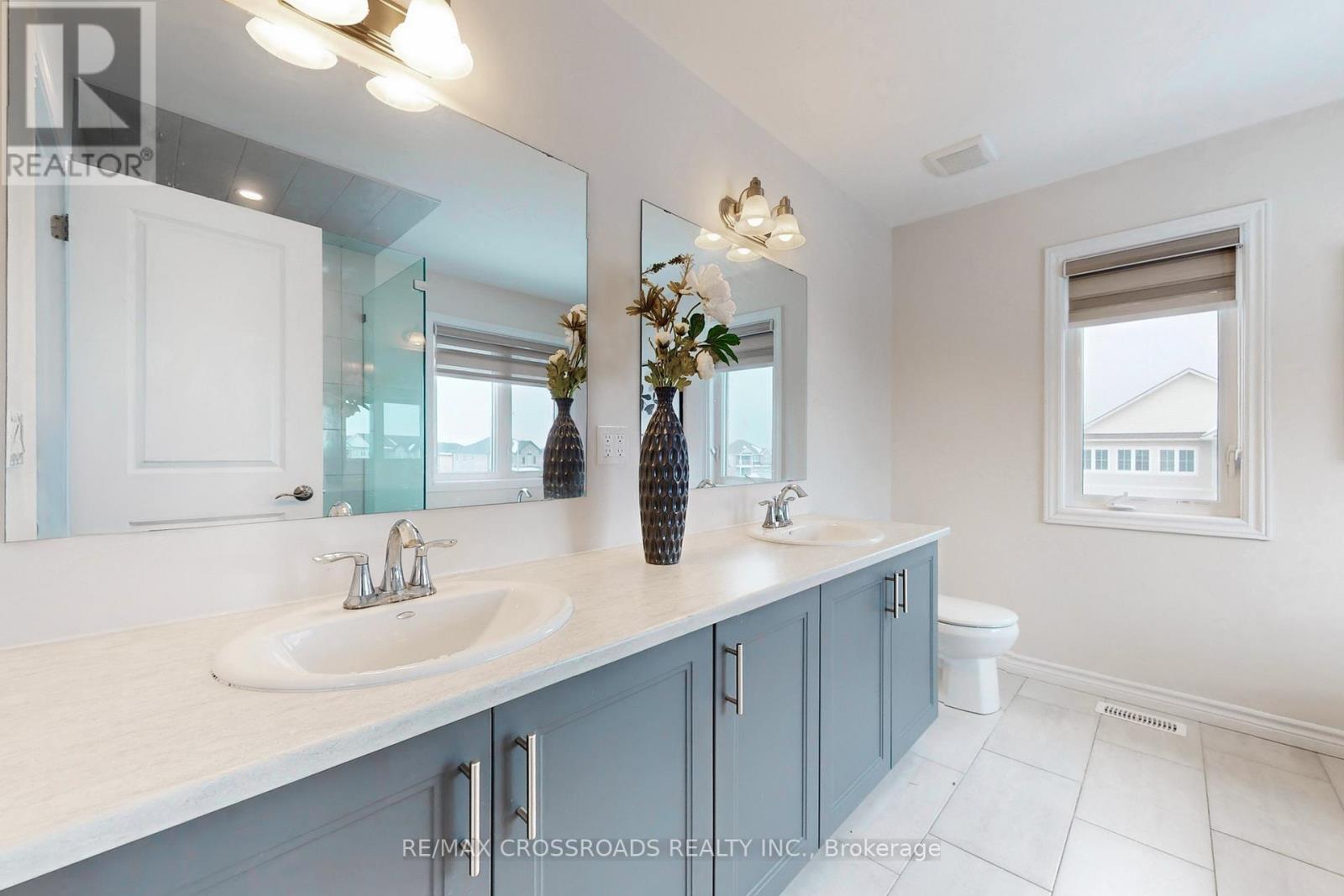 243 O'neil Street, Peterborough, Ontario  K9K 0H8 - Photo 25 - X12854008