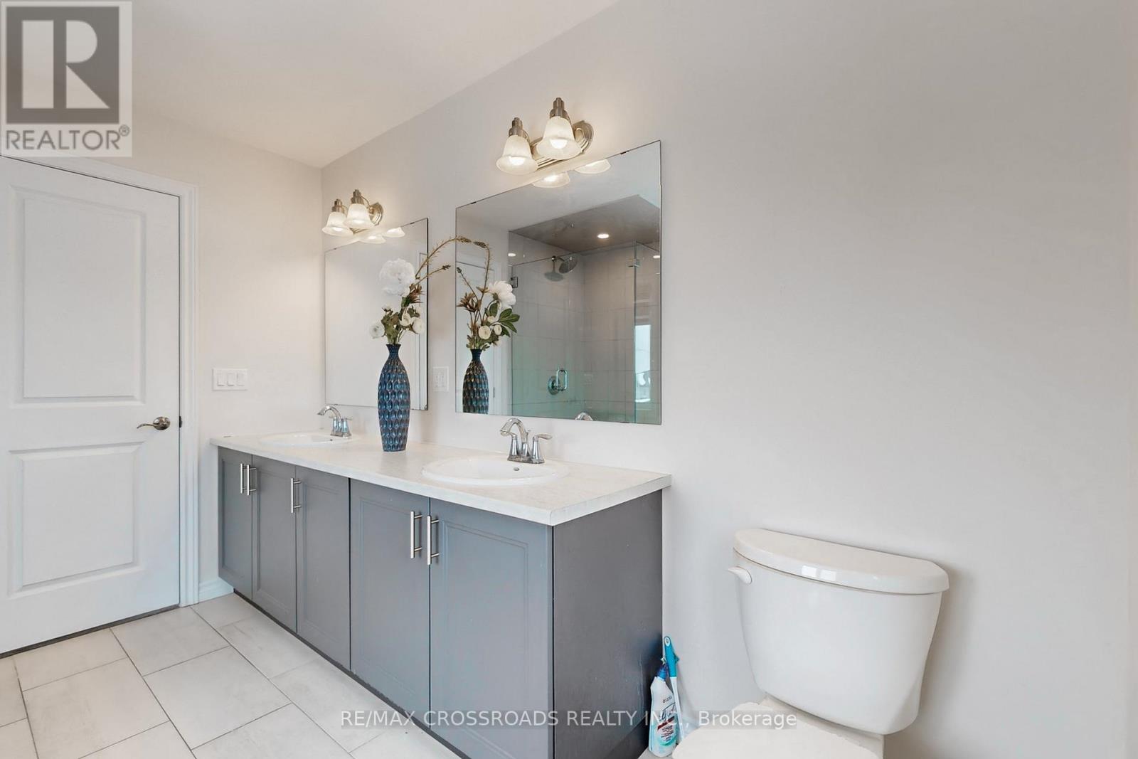 243 O'neil Street, Peterborough, Ontario  K9K 0H8 - Photo 28 - X12854008