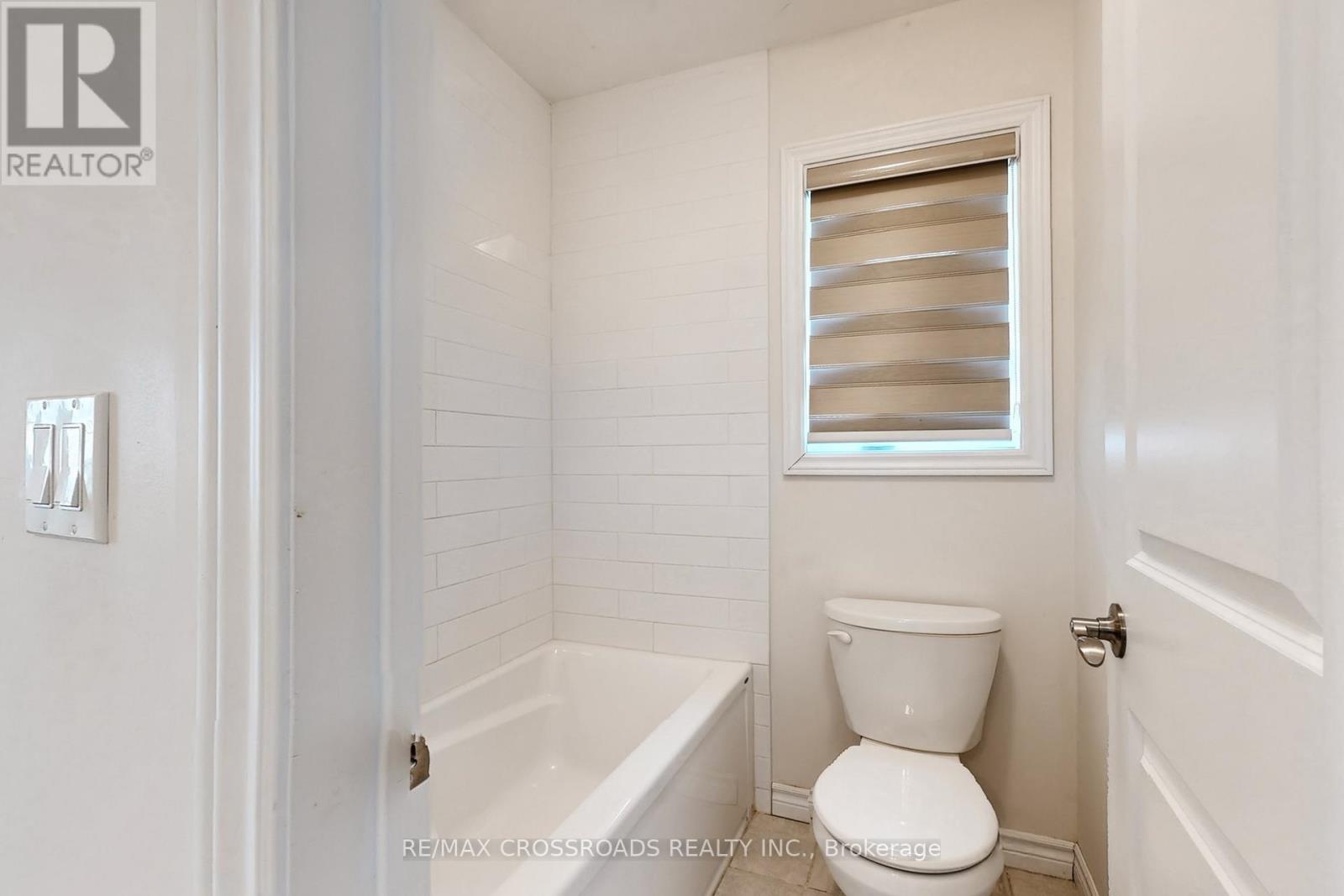 243 O'neil Street, Peterborough, Ontario  K9K 0H8 - Photo 40 - X12854008