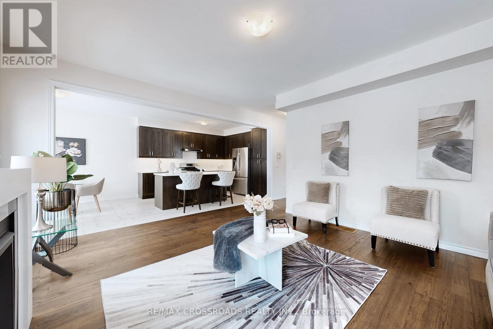 243 O'neil Street, Peterborough, Ontario  K9K 0H8 - Photo 6 - X12854008