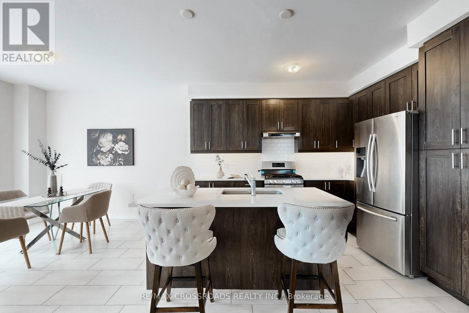 243 O'neil Street, Peterborough, Ontario  K9K 0H8 - Photo 8 - X12854008