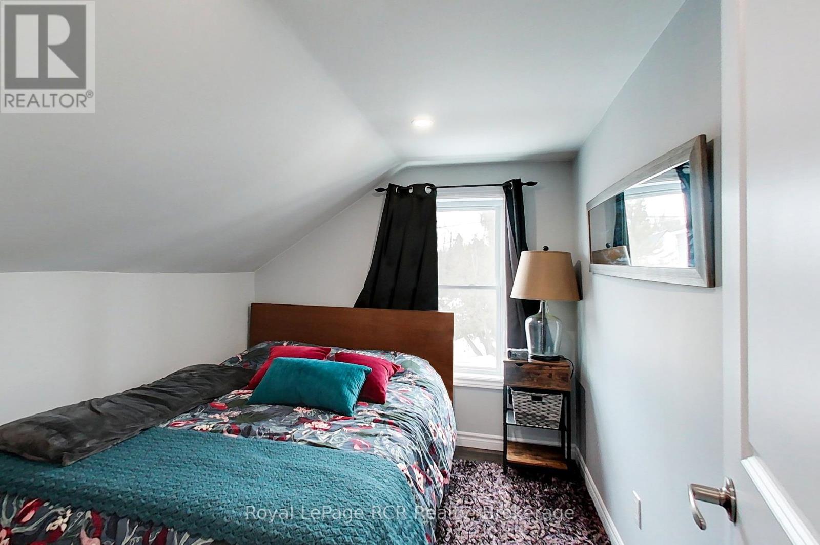 707 Queen Street, West Grey, Ontario  N0G 2M0 - Photo 25 - X12860160