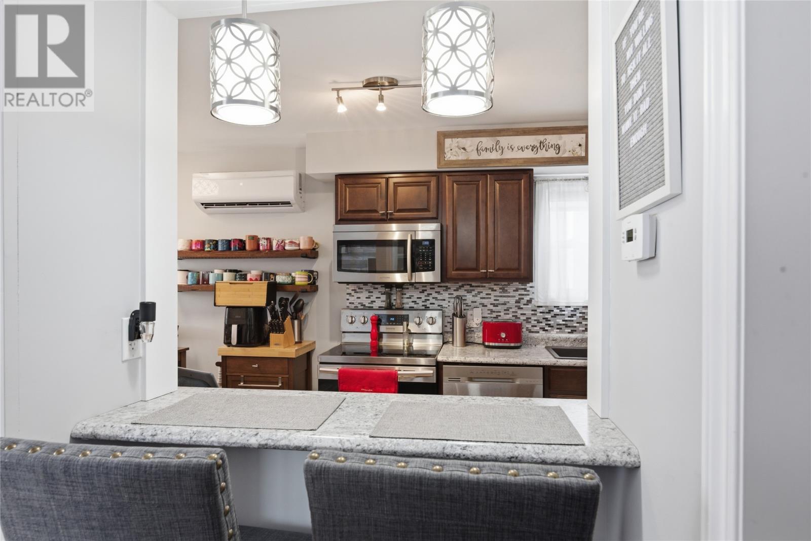 13 Nungesser Street, Gander, Newfoundland & Labrador  A1V 1M1 - Photo 8 - 1295059