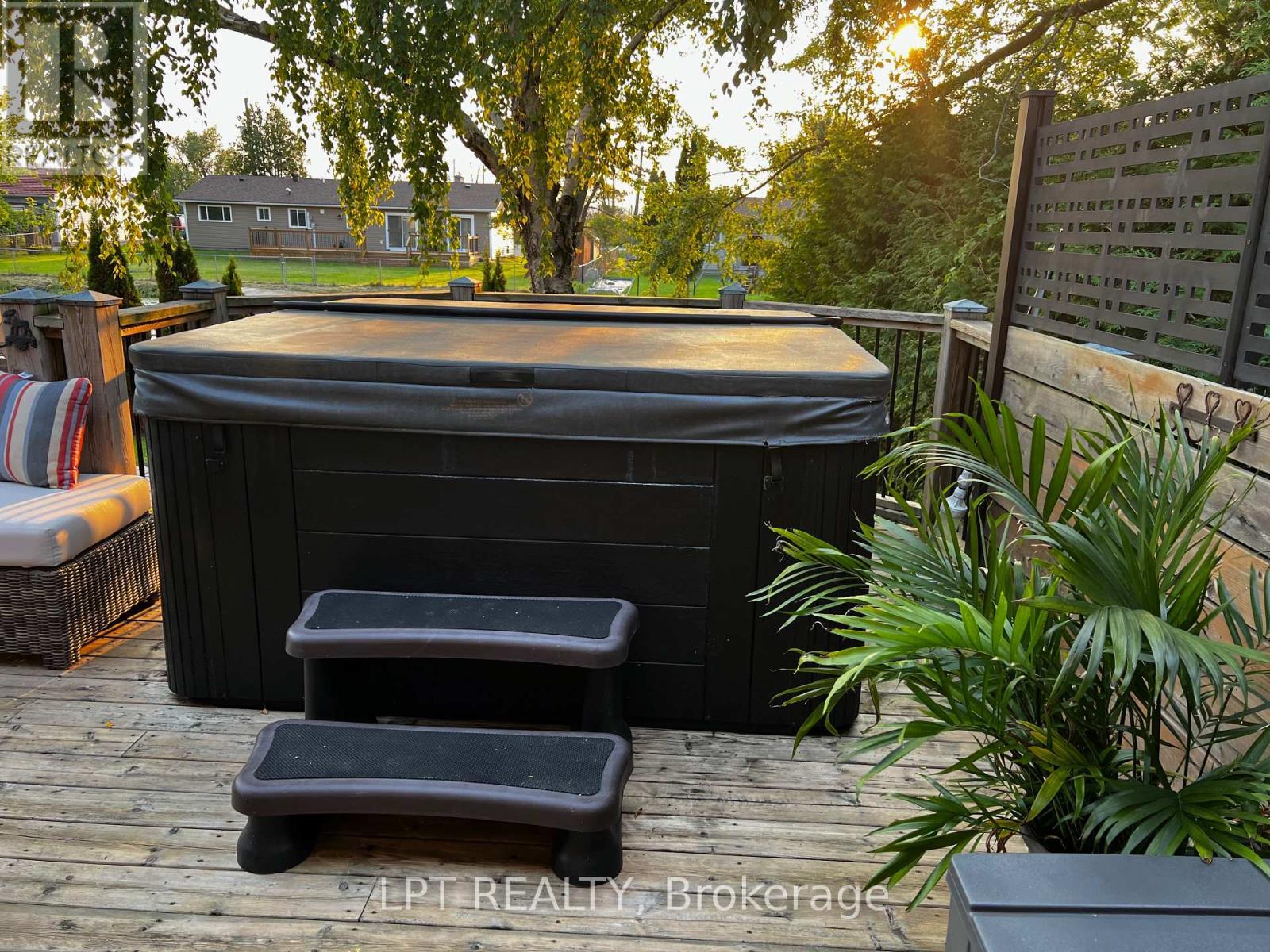 18 Canal Street, Georgina, Ontario  L4P 1K5 - Photo 41 - N12860218