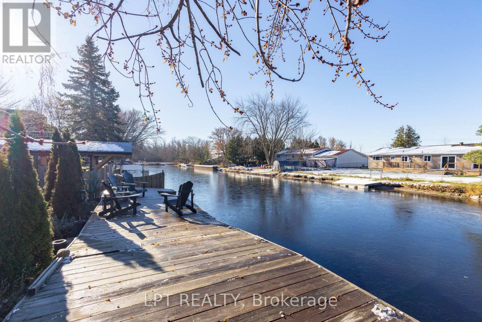 18 Canal Street, Georgina, Ontario  L4P 1K5 - Photo 47 - N12860218
