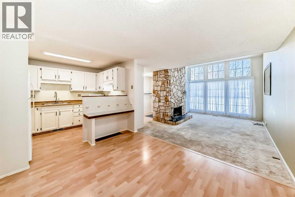 29, 28 Berwick Crescent Nw, Calgary, Alberta  T3K 1Y7 - Photo 7 - A2291163