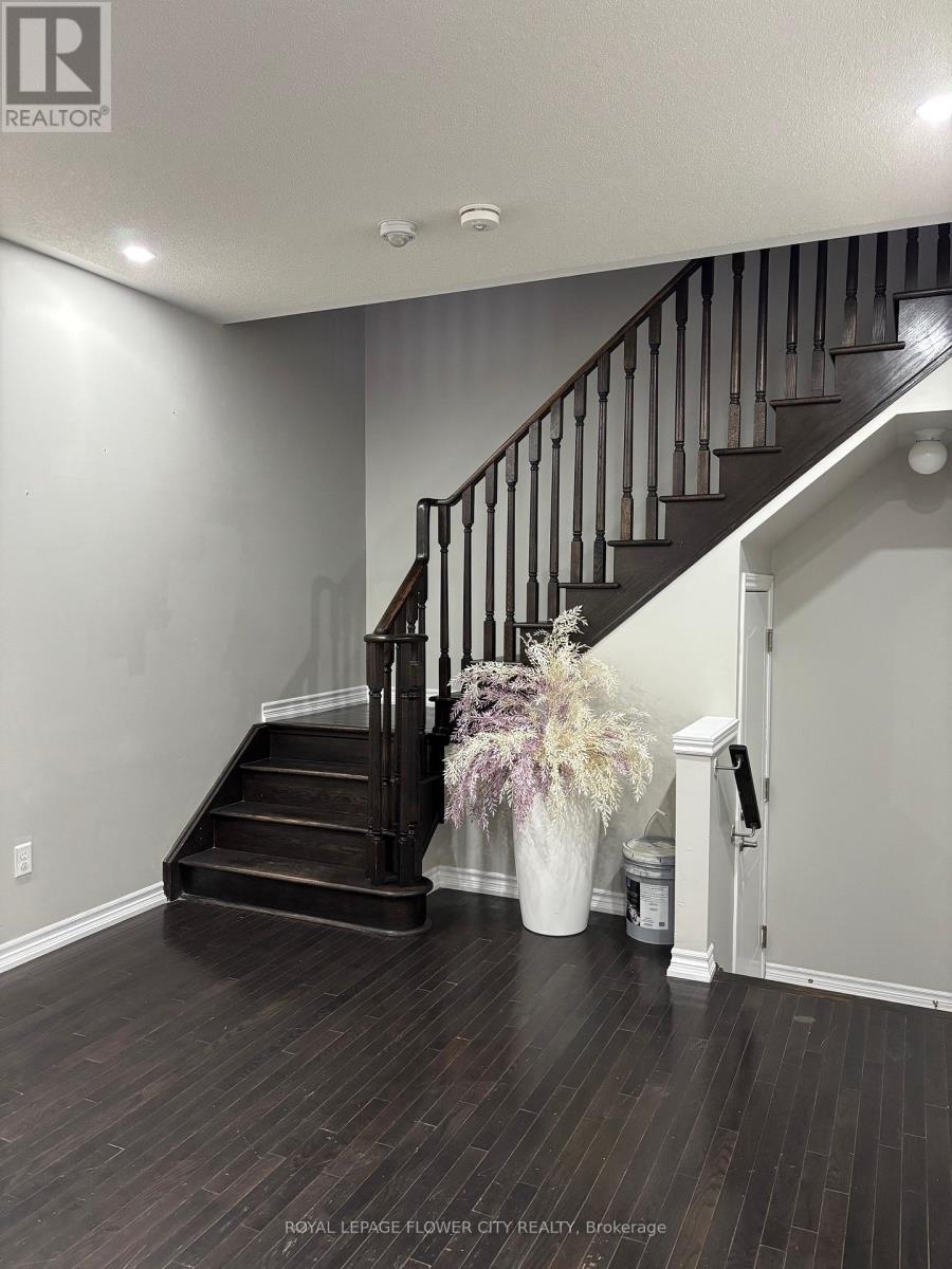 38 Walbrook Road, Brampton, Ontario  L7A 1K4 - Photo 16 - W12744442