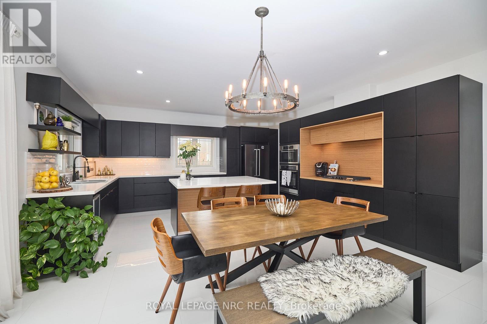 31 Bergenstein Cres Crescent, Pelham, Ontario  L0S 1E6 - Photo 17 - X12860186