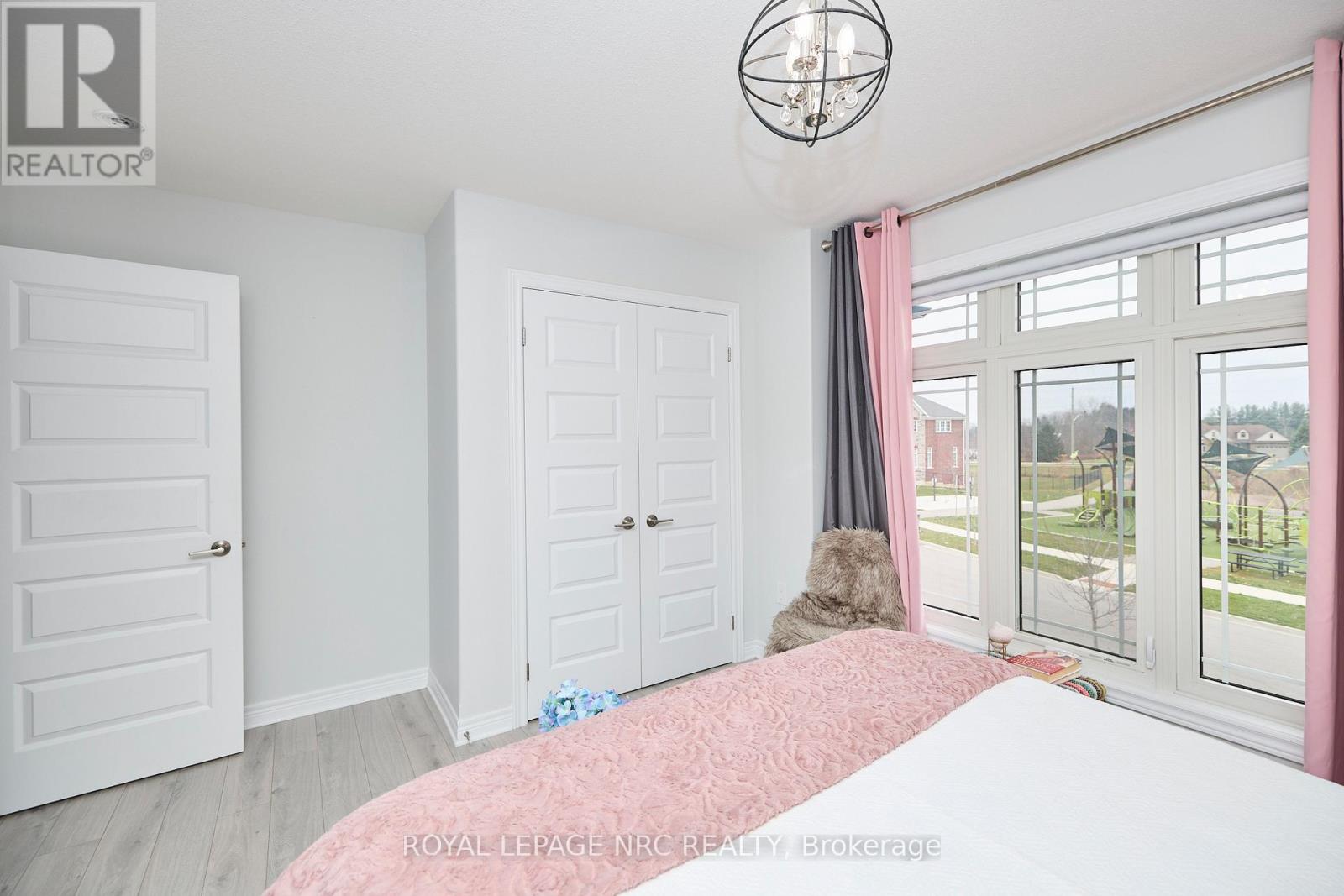 31 Bergenstein Cres Crescent, Pelham, Ontario  L0S 1E6 - Photo 41 - X12860186