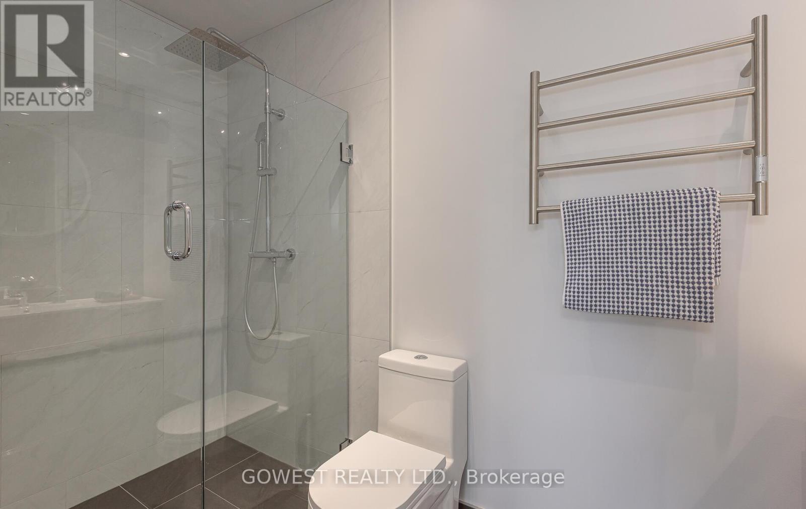 1057 Franklin Court, Oakville, Ontario  L6H 2T5 - Photo 22 - W12860164