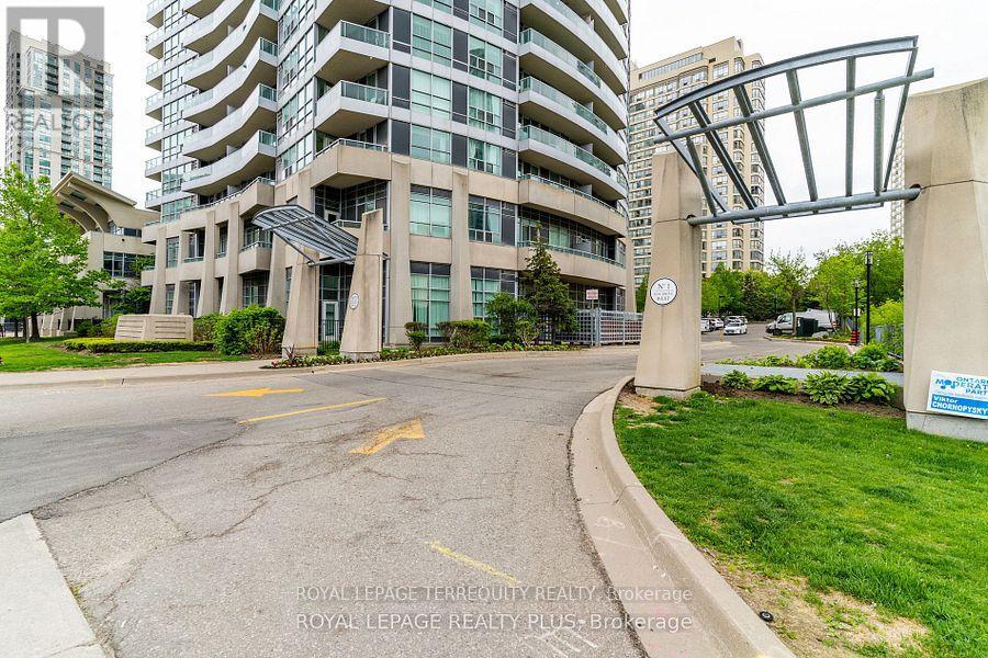 1104 - 1 Elm Drive W, Mississauga, Ontario  L5B 4M1 - Photo 28 - W12860170