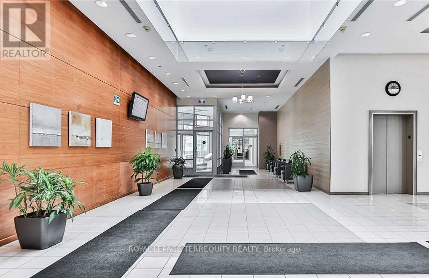 1104 - 1 Elm Drive W, Mississauga, Ontario  L5B 4M1 - Photo 32 - W12860170