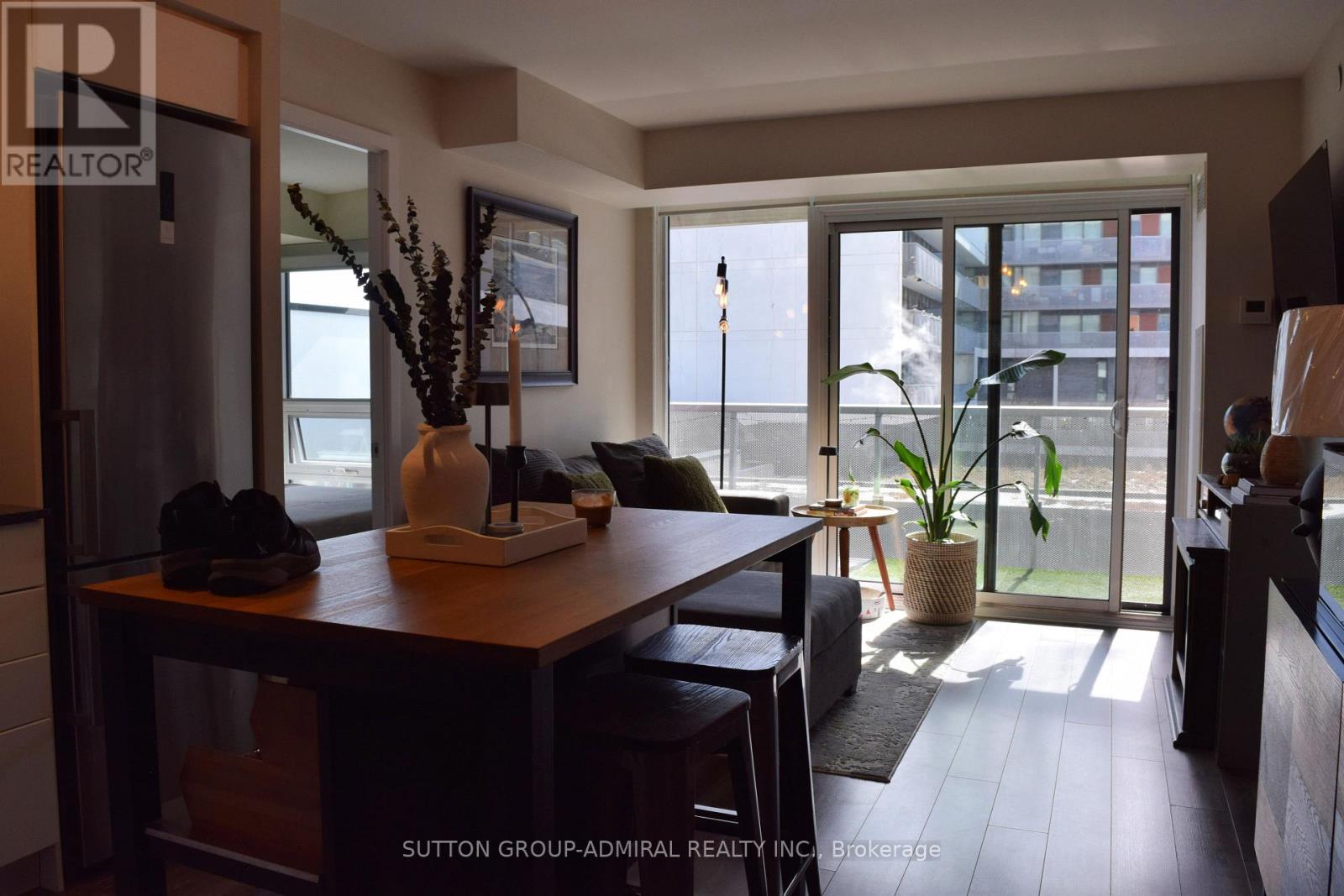 #402 - 160 Flemington Road, Toronto, Ontario  M6A 0A9 - Photo 10 - W12860190