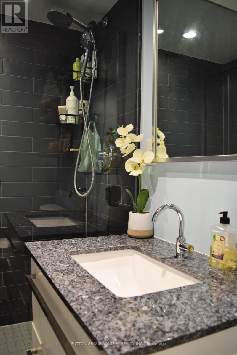 #402 - 160 Flemington Road, Toronto, Ontario  M6A 0A9 - Photo 20 - W12860190