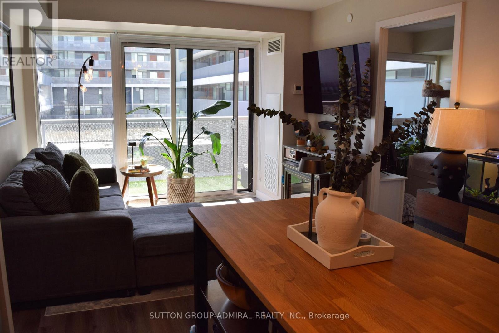 #402 - 160 Flemington Road, Toronto, Ontario  M6A 0A9 - Photo 23 - W12860190