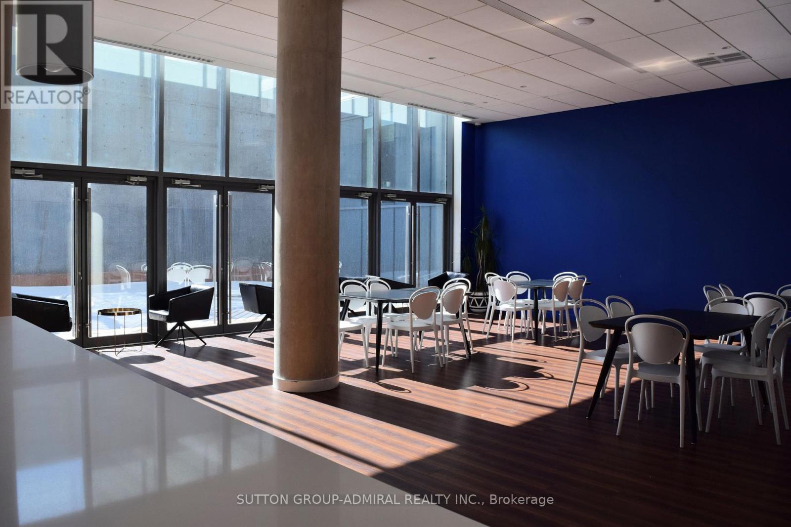 #402 - 160 Flemington Road, Toronto, Ontario  M6A 0A9 - Photo 39 - W12860190