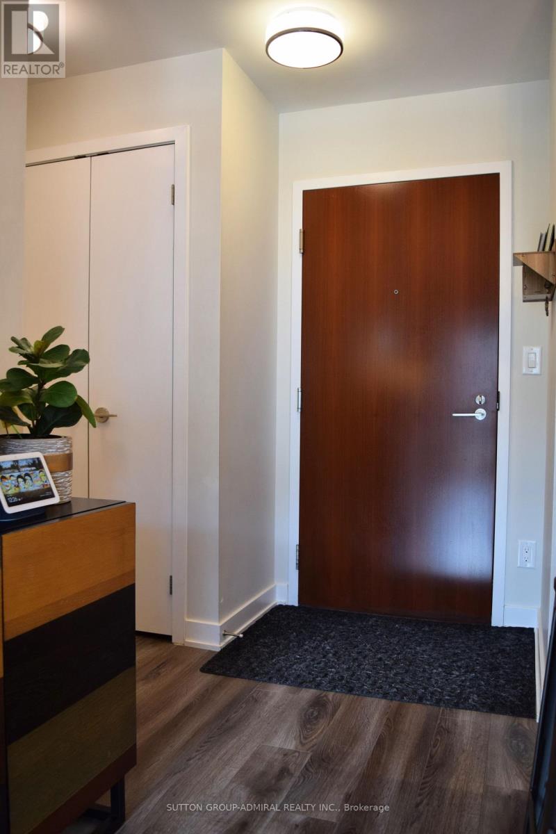 #402 - 160 Flemington Road, Toronto, Ontario  M6A 0A9 - Photo 9 - W12860190