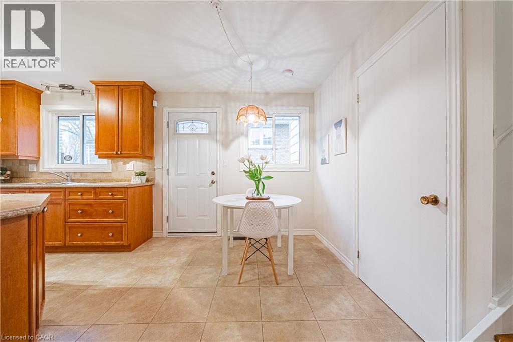 21 Lynwood Road, Hamilton, Ontario  L9C 6M7 - Photo 16 - 40808357