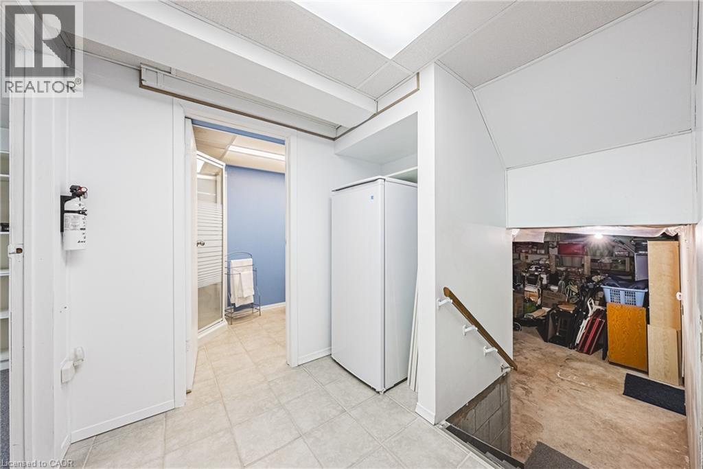 21 Lynwood Road, Hamilton, Ontario  L9C 6M7 - Photo 28 - 40808357