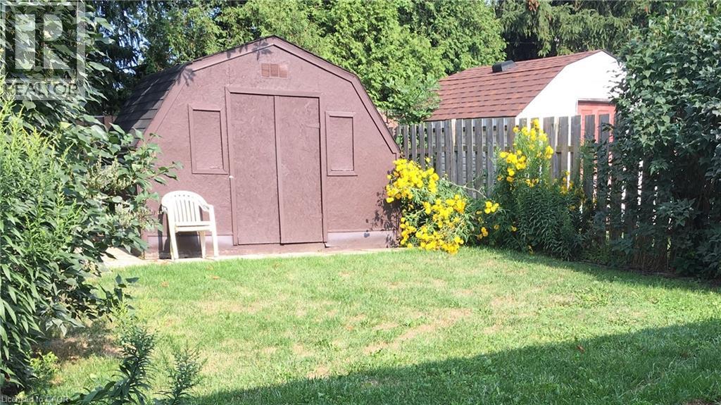 21 Lynwood Road, Hamilton, Ontario  L9C 6M7 - Photo 46 - 40808357