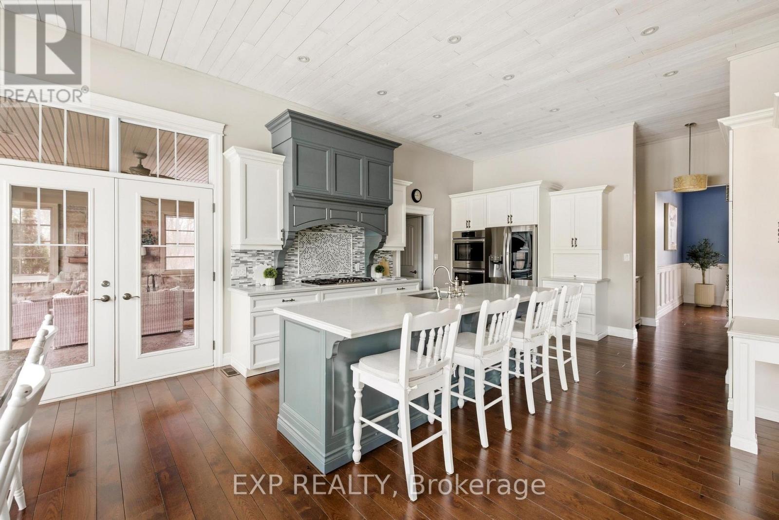 46 Woodbine Drive, Brant, Ontario  N0E 1K0 - Photo 13 - X12860182