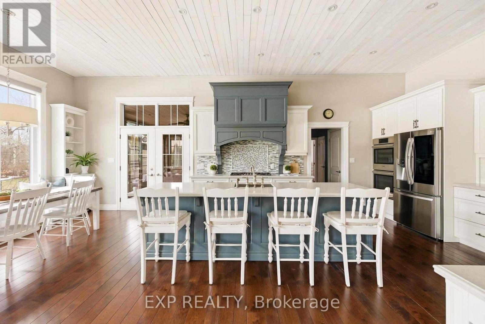 46 Woodbine Drive, Brant, Ontario  N0E 1K0 - Photo 14 - X12860182