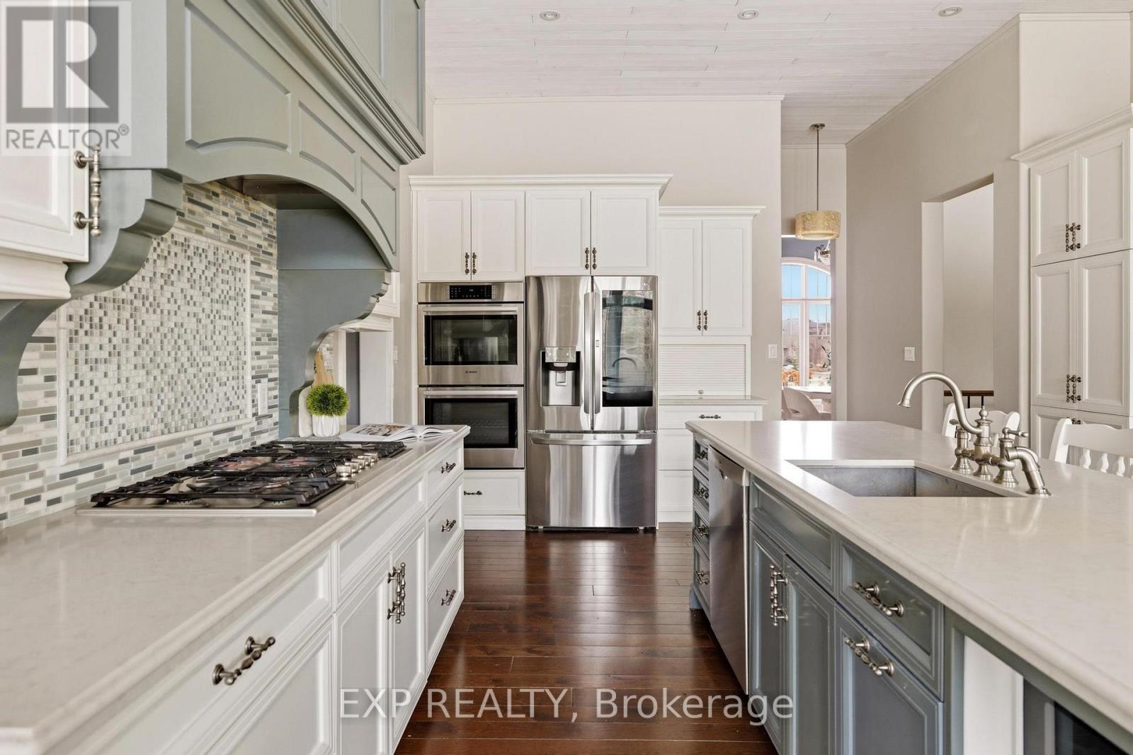 46 Woodbine Drive, Brant, Ontario  N0E 1K0 - Photo 15 - X12860182