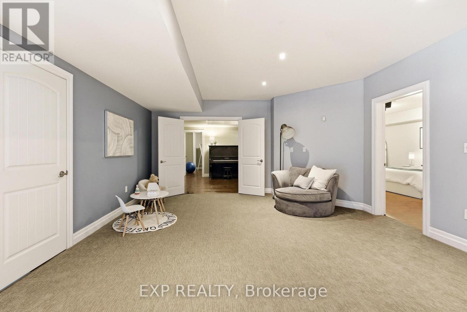 46 Woodbine Drive, Brant, Ontario  N0E 1K0 - Photo 35 - X12860182