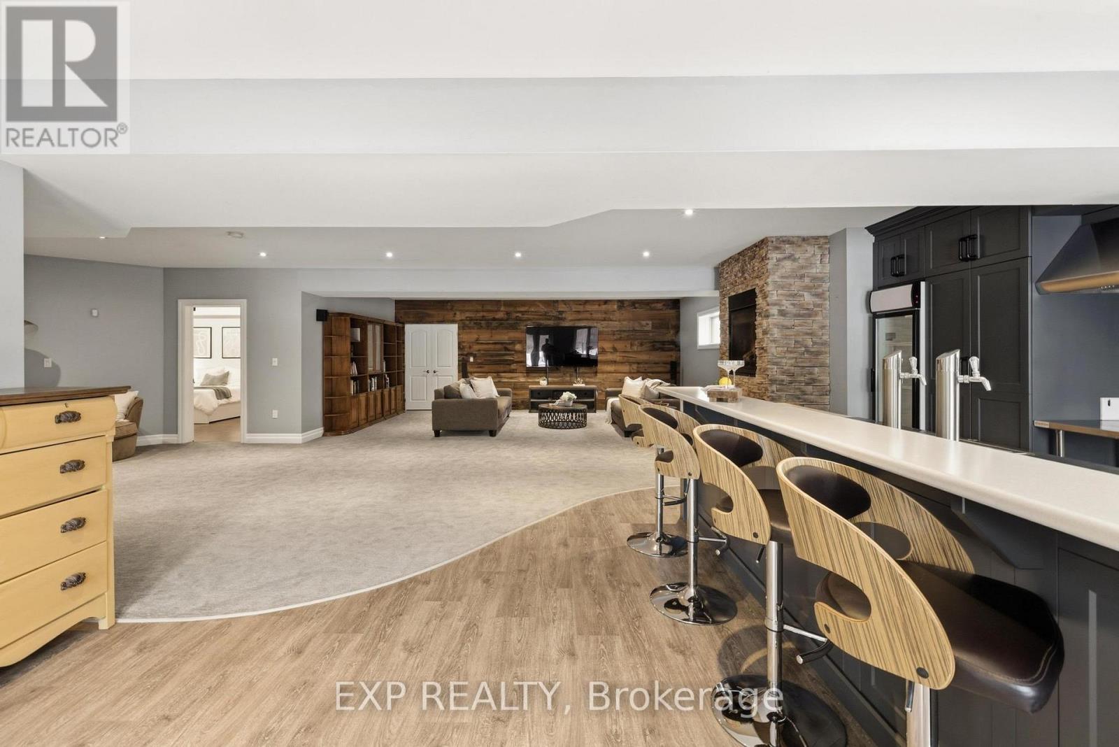 46 Woodbine Drive, Brant, Ontario  N0E 1K0 - Photo 41 - X12860182