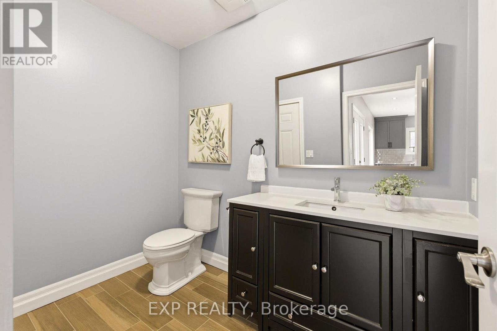 46 Woodbine Drive, Brant, Ontario  N0E 1K0 - Photo 42 - X12860182