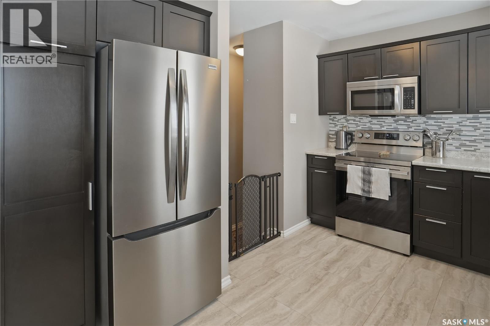 2062 96th Street, North Battleford, Saskatchewan  S9A 0J4 - Photo 10 - SK029961