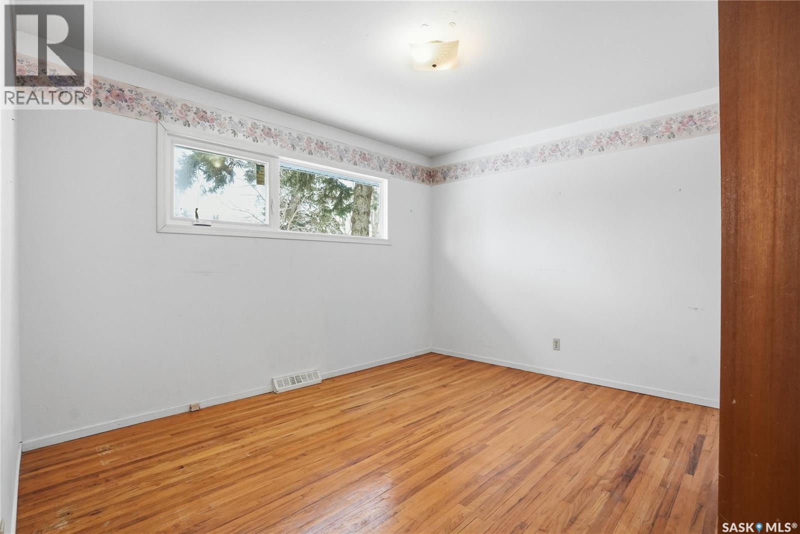 2810 Calder Avenue, Saskatoon, Saskatchewan  S7J 1W1 - Photo 22 - SK029945